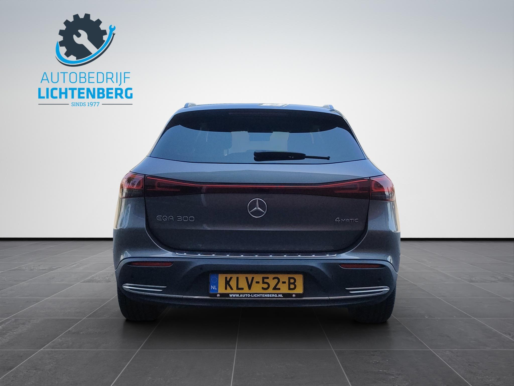 Mercedes-Benz EQA 300 4MATIC 67 kWh Progressive / Luxury Line