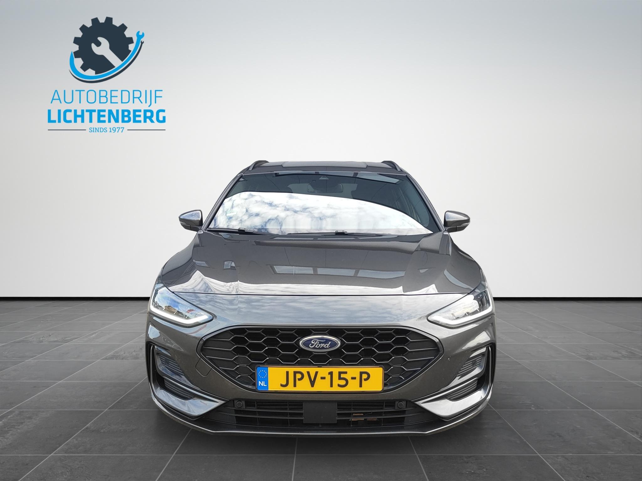 Ford Focus Wagon 1.0 EcoBoost Hybrid ST Line