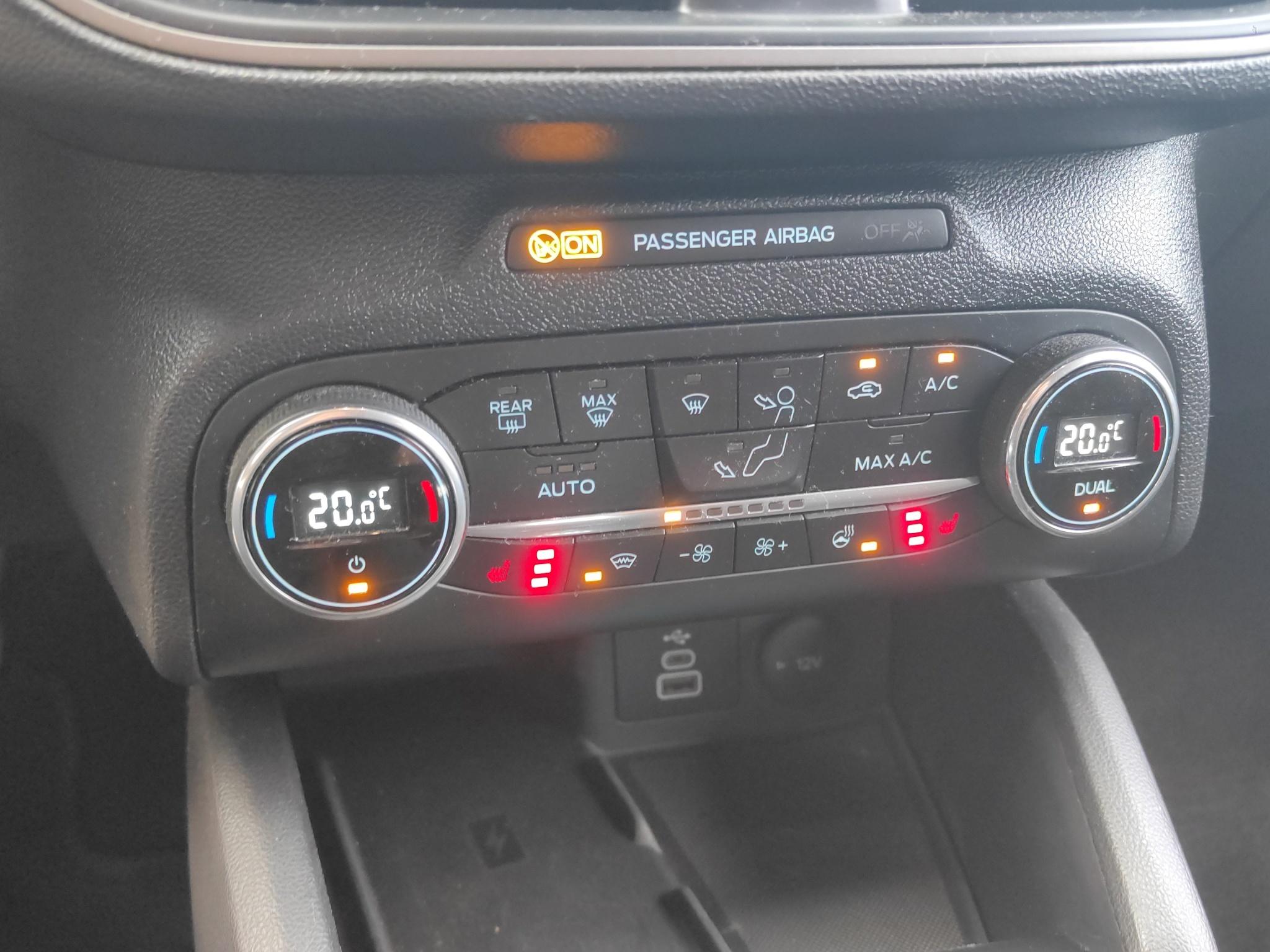 Ford Focus Wagon 1.0 EcoBoost Hybrid ST Line