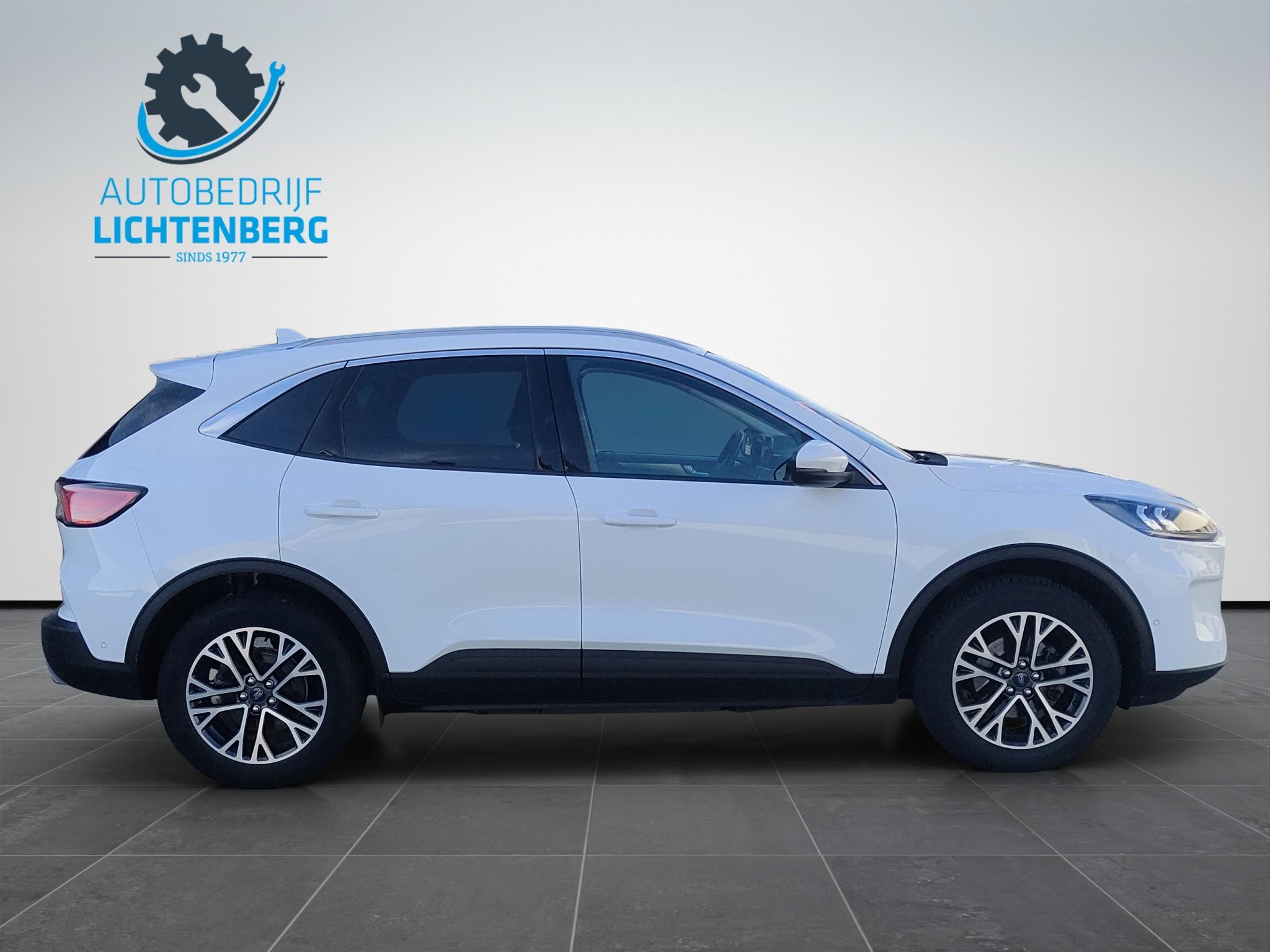 Ford Kuga 2.5 PHEV Titanium